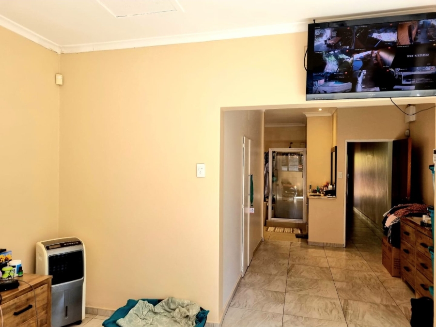 4 Bedroom Property for Sale in Monument Heights Northern Cape